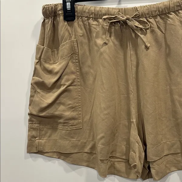 Old Navy High Waisted Playa Shorts NEW Shore Enough Medium Tan 692778 - Image 3