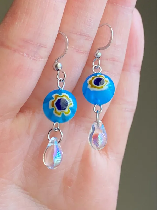 Handmade lampwork glass floral beads & Czech glass teardrop dangle earrings🌀 - Image 4