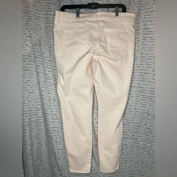Like now Woman's‎ Gap jeans - Image 4