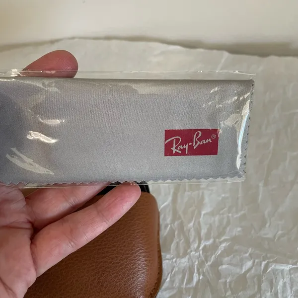 Ray-Ban Brown Leather Sunglasses Case - Image 10