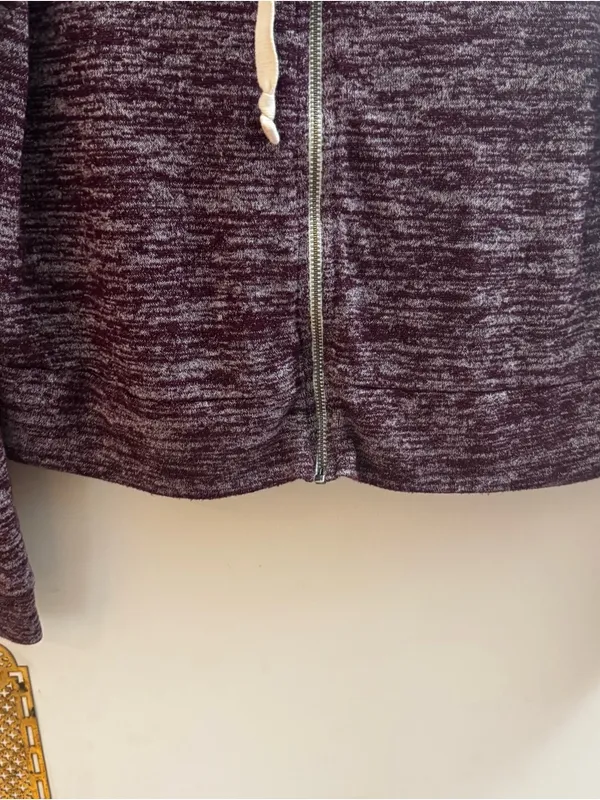 American Eagle Women's Marled burgundy wine red Zip-Front Hoodie crop top small - Image 5