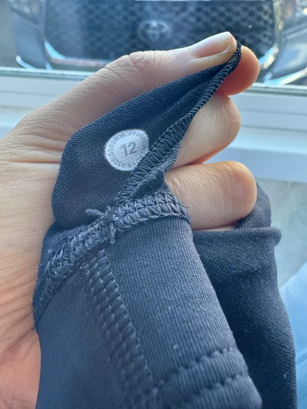 Lululemon Black  Bra - Image 4