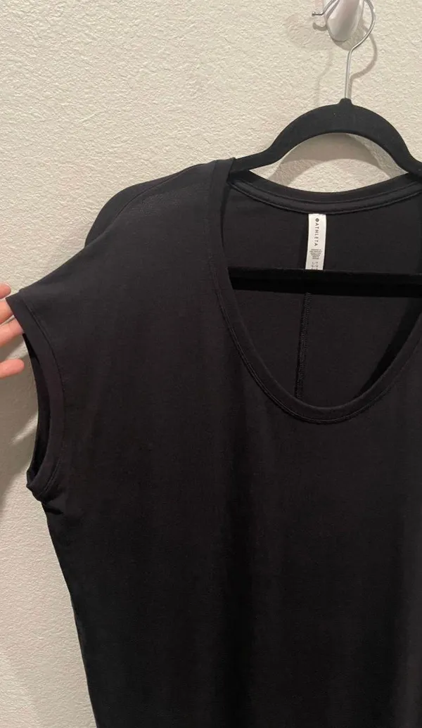 ATHELTA Round Neck Short Sleeve Black Top - Image 3