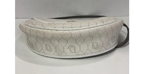 Vintage  Purse - Image 10