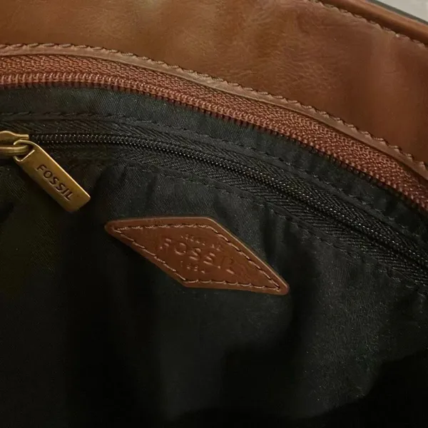 Fossil Cowhide Leather Black And Brown Shoulder Crossbody bag #768 - Image 12