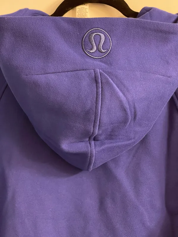 Lululemon Scuba Oversized Side-Slit Hoodie - Image 4