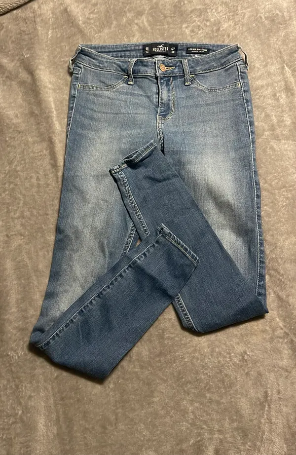 Hollister Low Rise Jean Legging Size 5R W27 L28 - Image 5