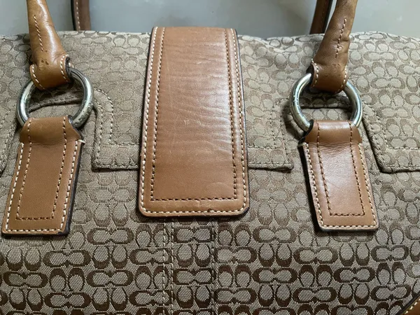 Coach Signature Mini Boston Shoulder Bag Leather Black Authentic Rare - Image 3