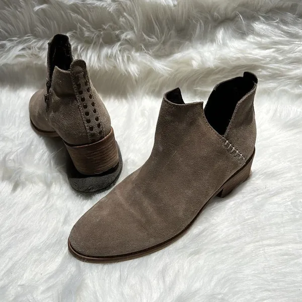 Diba Tan Studded Ankle Boots size 9. C1‎ Brown - Image 2