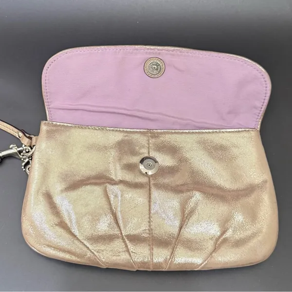 COACH Champagne Gold Shimmer Metallic Pleated Leather Wristlet Wallet - Image 3