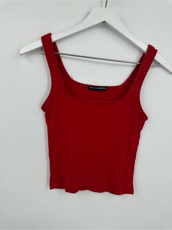 Brandy Melville Red Cropped Tank Top One Size - Image 3
