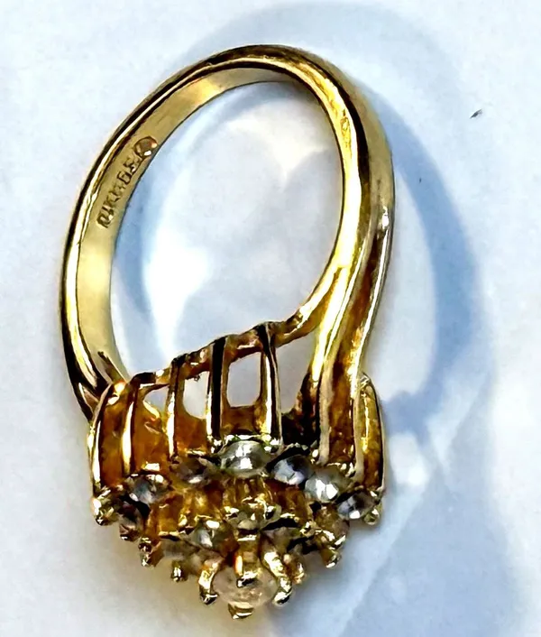 Vintage 18K HGE Rhinestone Tiered Cluster Cocktail Ring 9⁠ - Image 9