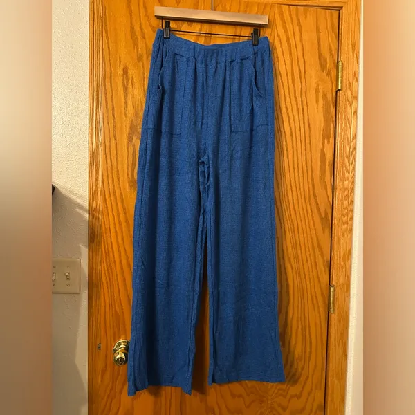Retreat Wide Leg Waffle Knit Soft Lounge Pants - NWOT - Size L - Image 2