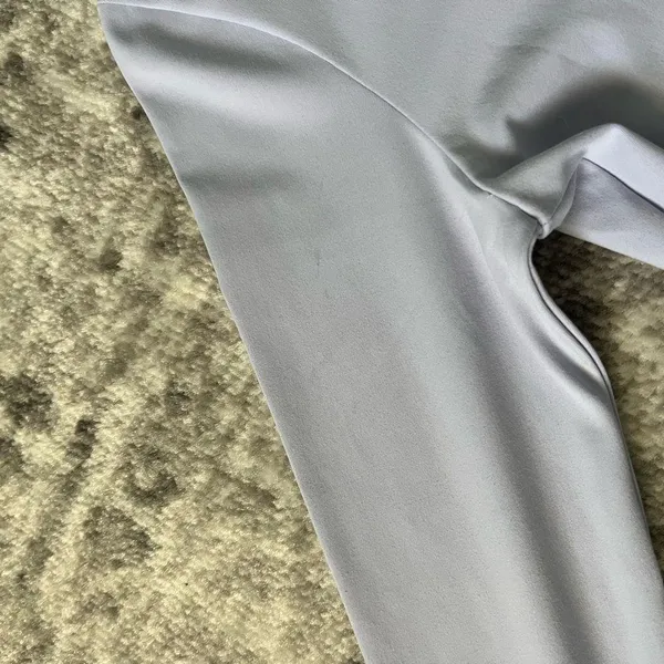 Vuori Studio Half Zip in Peri - Image 6