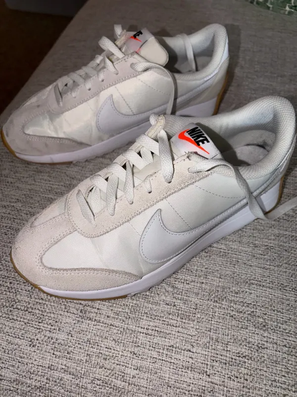 Nike Sneakers White - Image 2