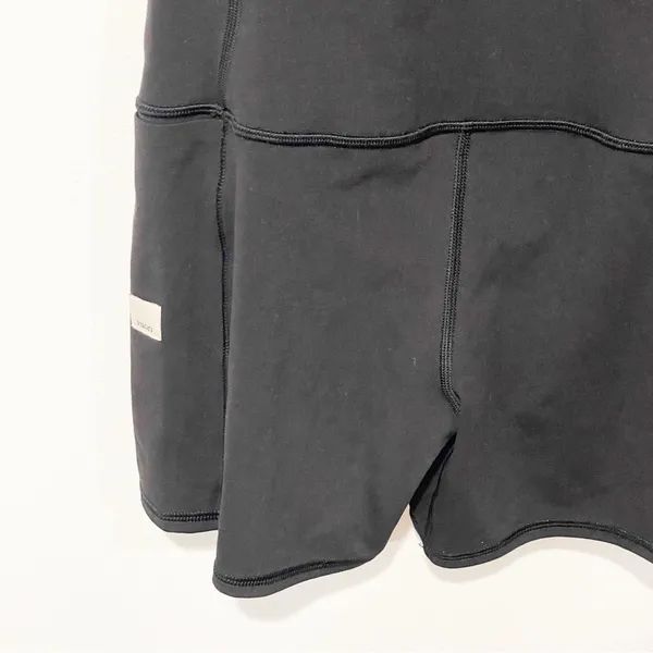 Vuori Size XS Black Seamless One‎ Piece Shorts Romper Jumpsuit - Image 3