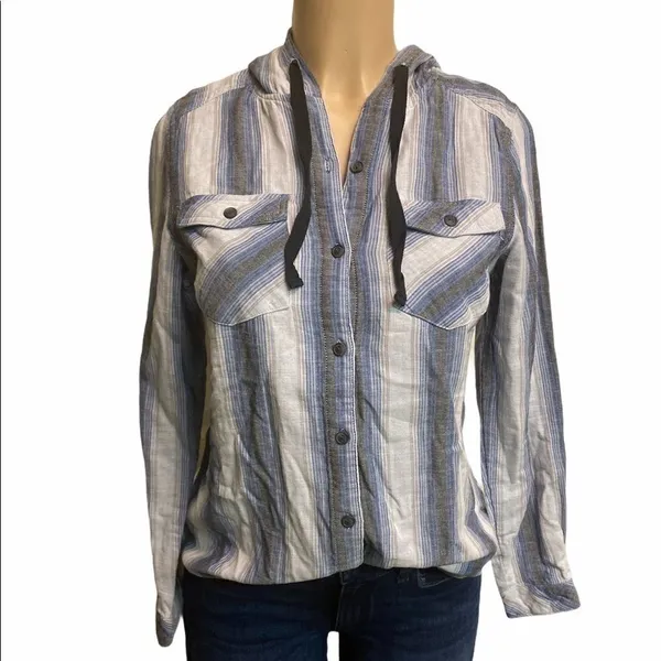Boston Traders shirtie shirt/hoodie size Small C23‎ - Image 2