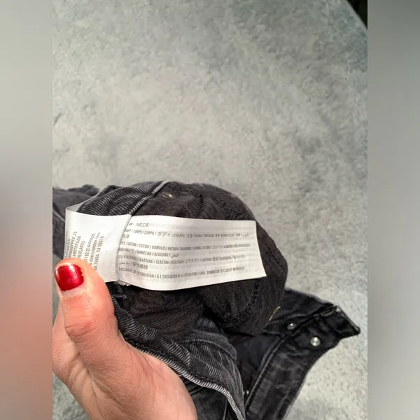 Abercrombie & fitch high rise mom Black Denim Frayed Shorts - Image 5