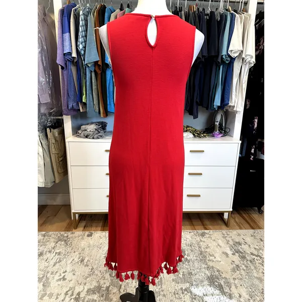 Crown & Ivy Women's Red Sleeveless Fringe Hem Midi Dress Keyhole Back S - Image 4