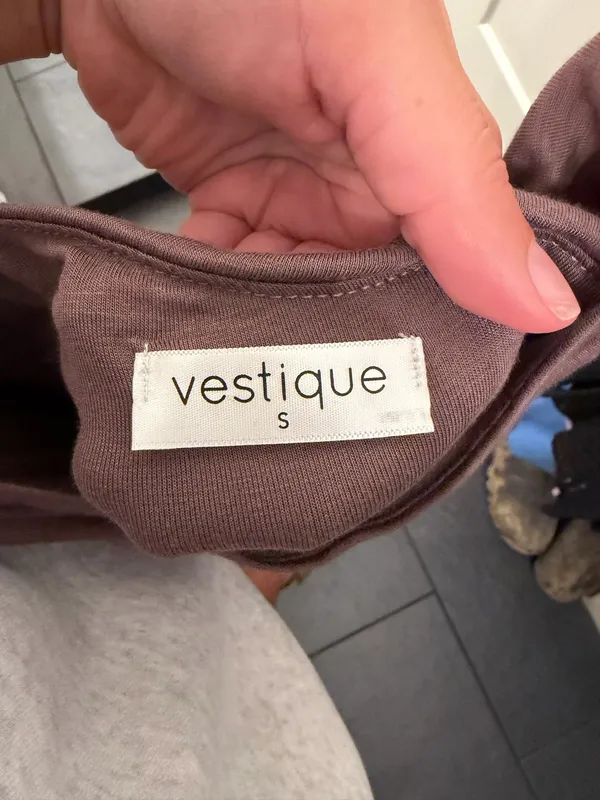 Vestique Brown Off the Shoulder Top - Image 5