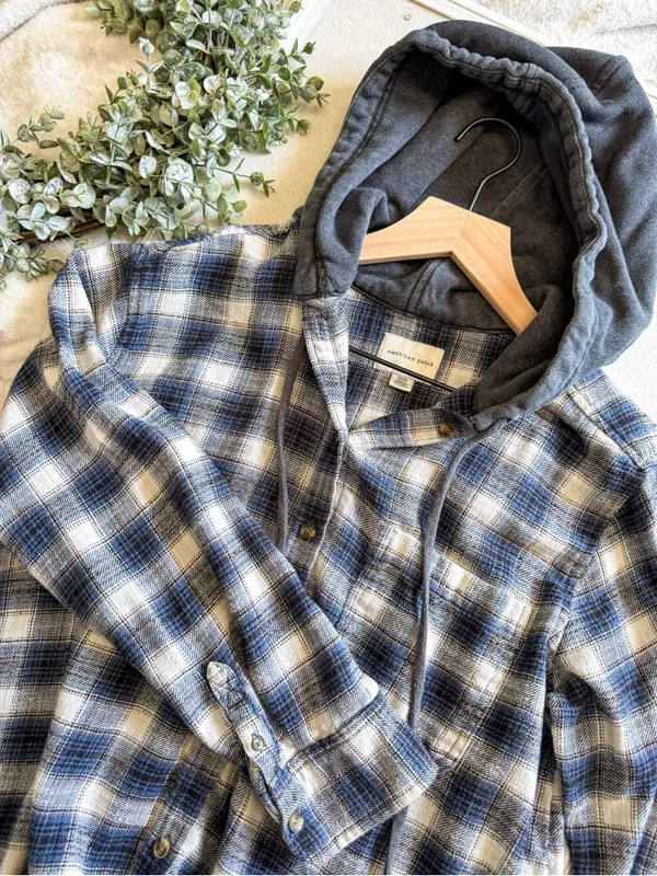 American Eagle Plaid Button Down With Hood Blue Size Small - Image 2