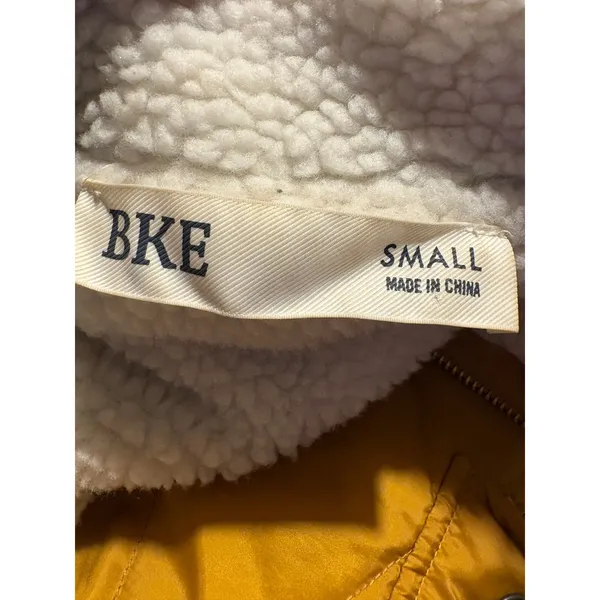 BKE Quilted Puffer Vest Mustard Yellow Sherpa Lined Gorpcore Outdoor Cozy Small - Image 6