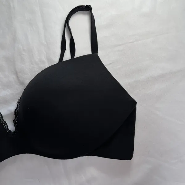Victorias Secret Plunge Padded Bra Black Lace Trim Size 36B - Image 5