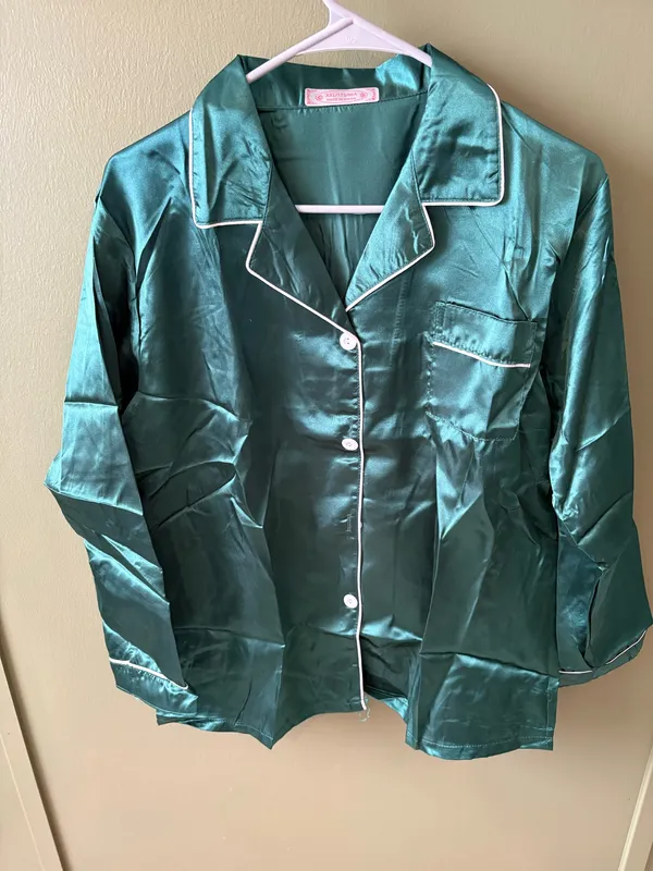 Emerald Satin Button Front Pajama Set Green Size XXL - Image 2