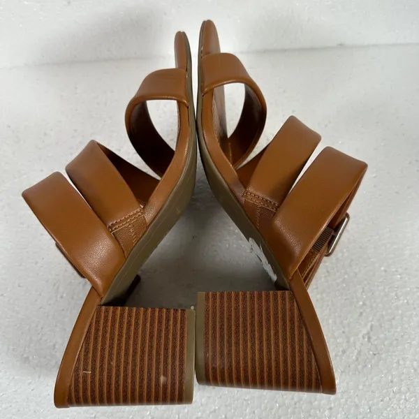 Marc Fisher Fathom Strappy Block Heel Sandal Women's 8.5 M Brown Buckle 3" Heel - Image 6