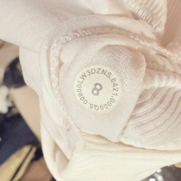 Lululemon Ebb To Street Long Sleeve Top White Ribbed Built In Bra Pilates Size 8 - Image 4