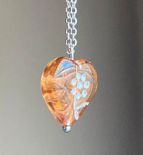 Handmade quality Czech glass heart flower unique fairy romance cottage chic style necklace💐🩷 - Image 5