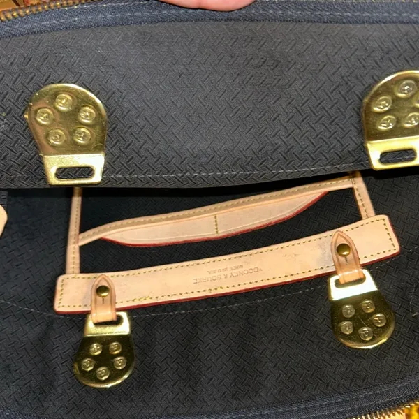 Dooney & Bourke Vintage Leather Satchel Handbag - Image 14