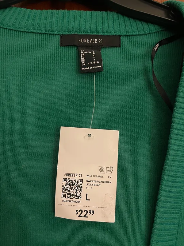 Forever 21 Green Long Sleeve Cropped Cardigan Sweater - Image 3