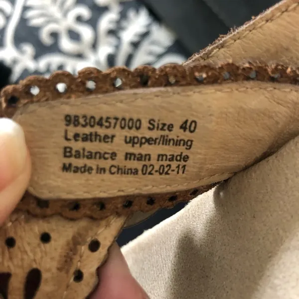 Dansko Womens Slip On Sandal Brown Tan EU 40 Sapphire 9.5 Lasercut Minimalist - Image 5