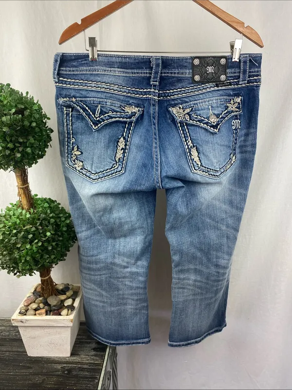 Miss Me Blue Denim Cropped Capri Jeans 33 - Image 3