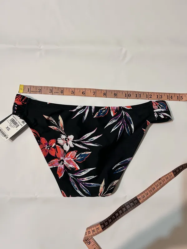 NWT Bar III Tropical Escape Bikini Bottom XS Black Floral Ruched Side Swim - Image 4