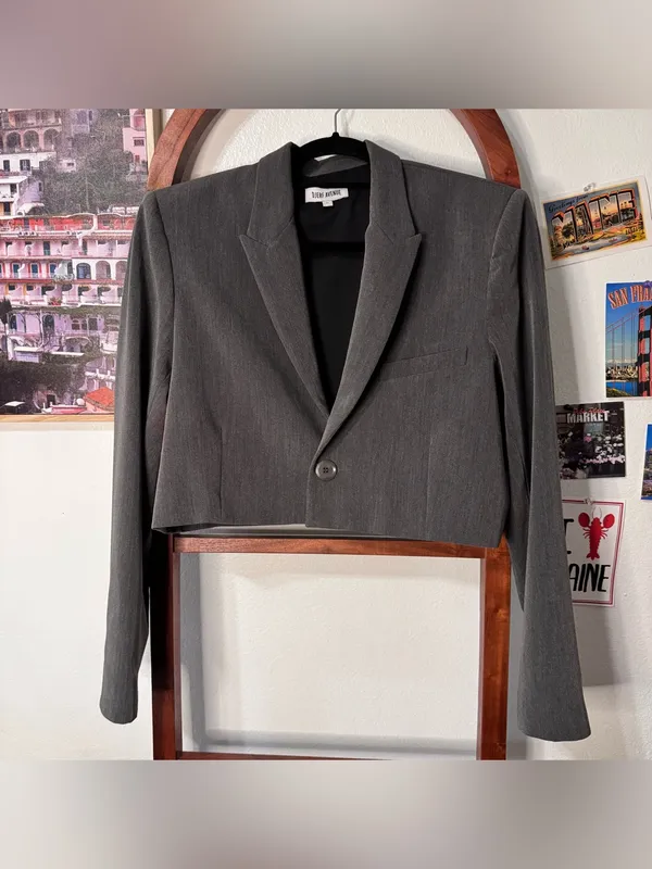 Djerf Avenue Cropped It Blazer Jacket Grey - Image 6