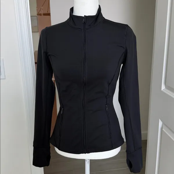 OFFLINE By Aerie The Hugger Full Zip Jacket Black Small - Image 2