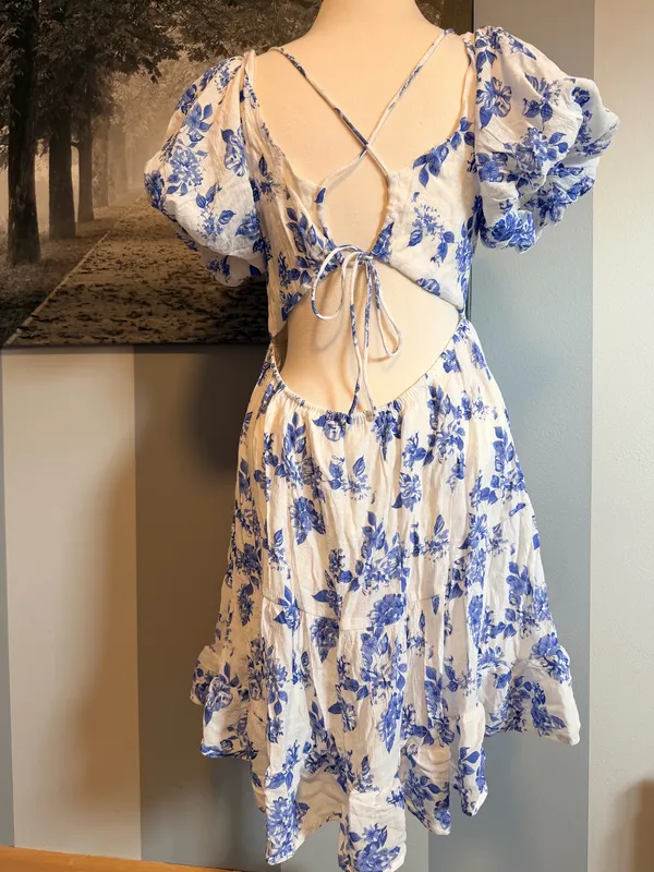 NWT Princess Polly Floral Dress - Image 4