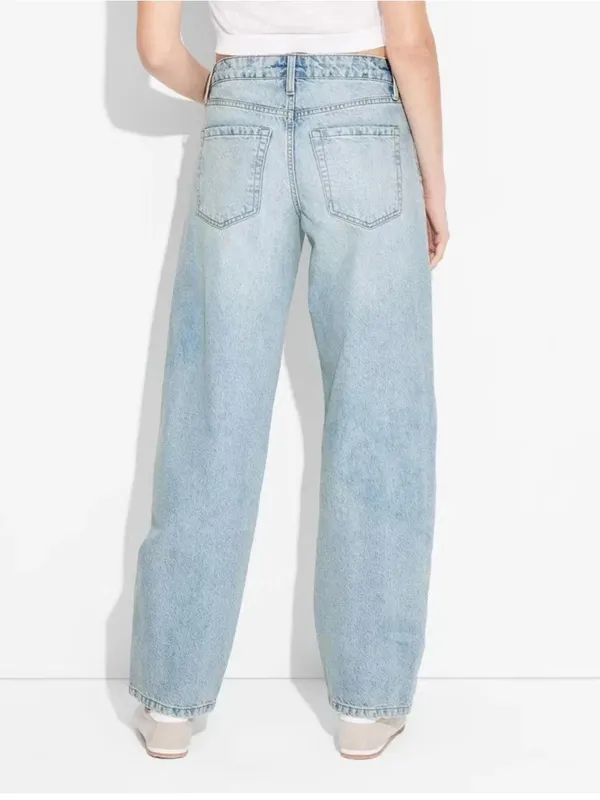 Wild Fable Low Rise Barrel Jeans Women’s Size 4 Rigid Zip Ankle Detail - Image 2