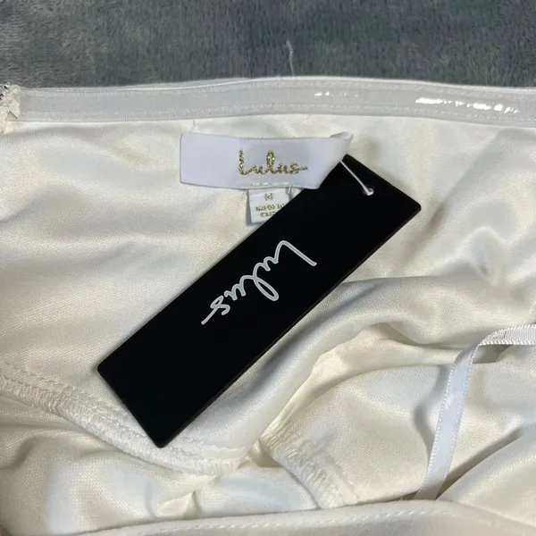 NEW Lulus Romantic Inspiration White Sleeveless Faux-Wrap Maxi Dress Size M - Image 7
