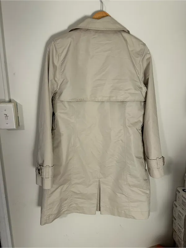 LL Bean tan trench coat medium petite Size undefined - Image 4