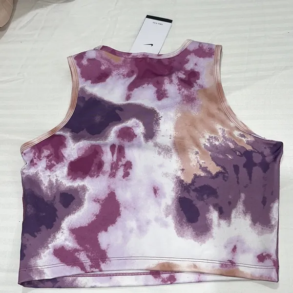 Nike Crop Top M - Image 2