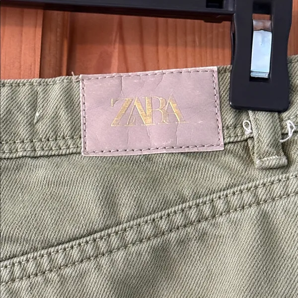 Zara Size 0 Women's Teen Girl Olive Green Women's Jeans BROKEN ZIPPER - Image 5