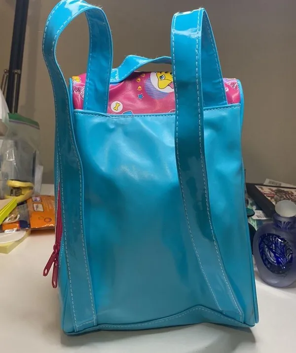 Mattel Barbie pet vet blue/ pink backpack - Image 7