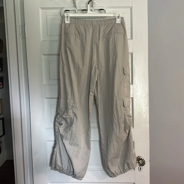 Zara  Light Gray/Tan Cargo Pants - Image 5
