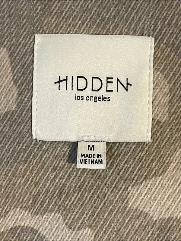 HIDDEN REBEL TAN CAMO BUTTON UP TANK Size M - Image 4