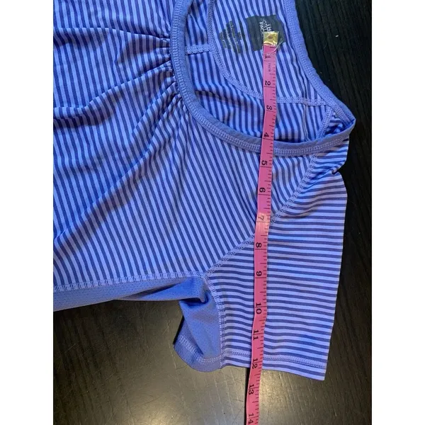 The North Face T Shirt Womens Medium Purple Stripes Outdoorsy Hiking‎ READ - Image 15