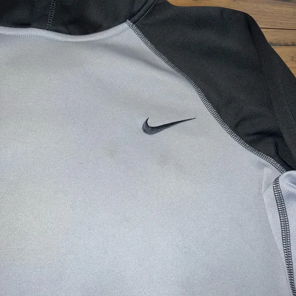 nike hoodie - Image 2