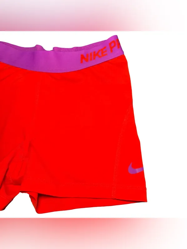 Nike Pro spandex size Medium - Image 2